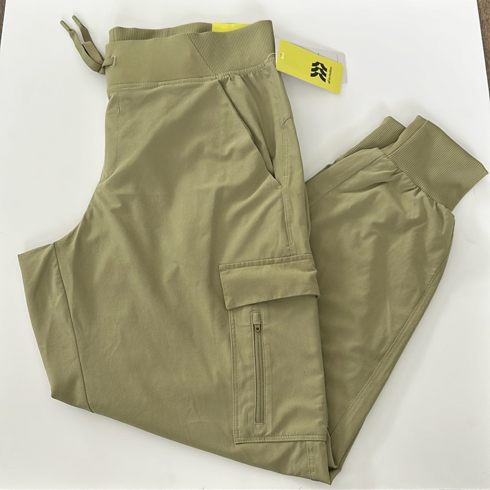 All in motion joggers